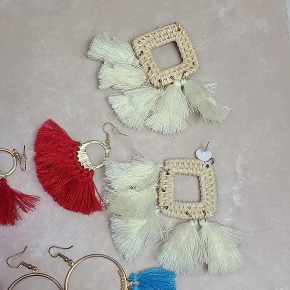 Earrings bundle of 4 pairs of earrings - Picture 6 of 8